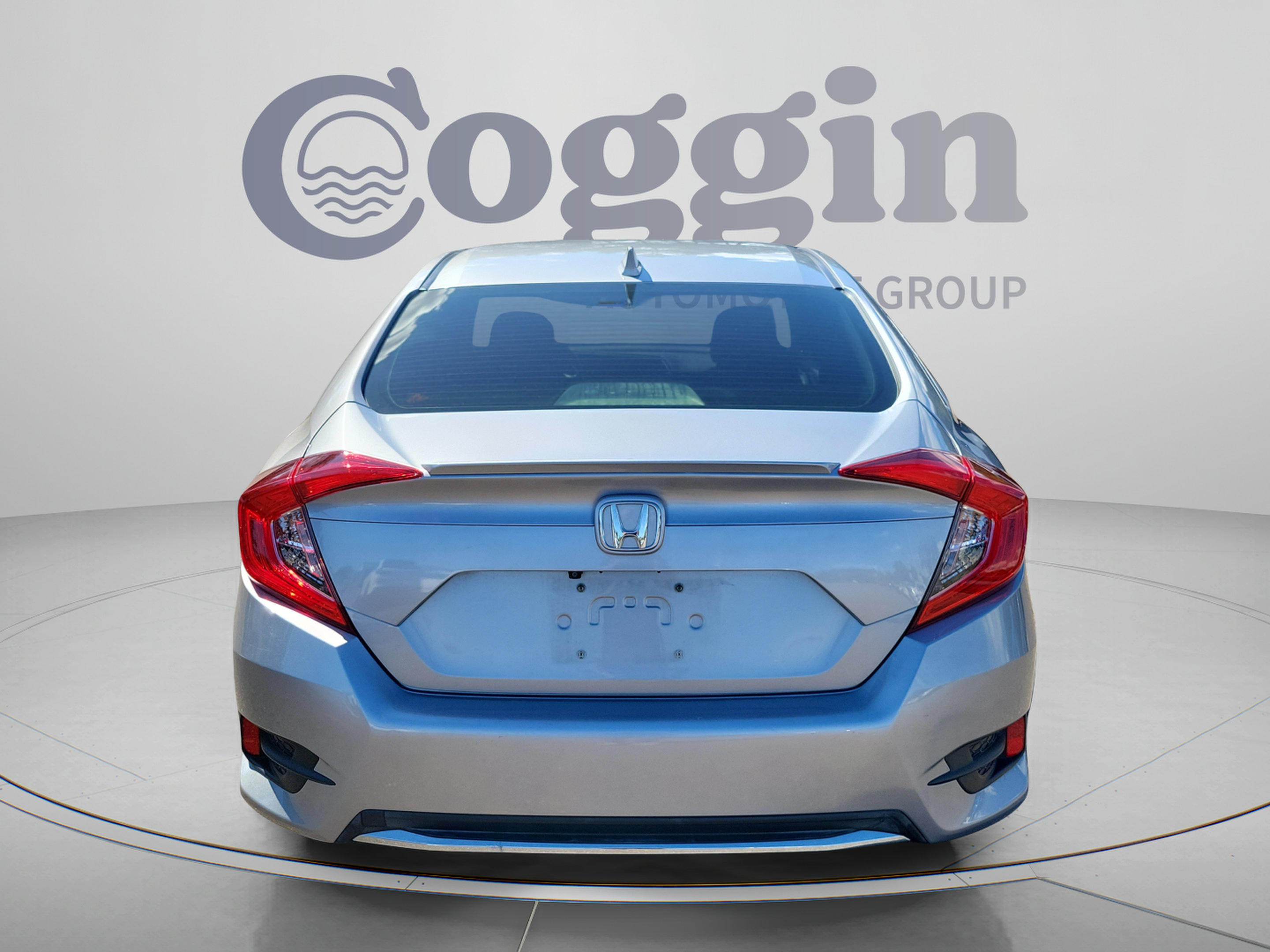 Used 2019 Honda Civic EX image 4