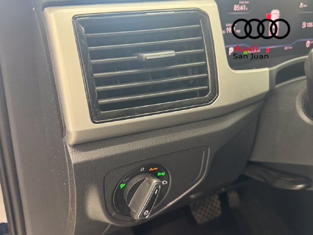 Used 2023 Volkswagen Atlas SE AWD/4WD image 29