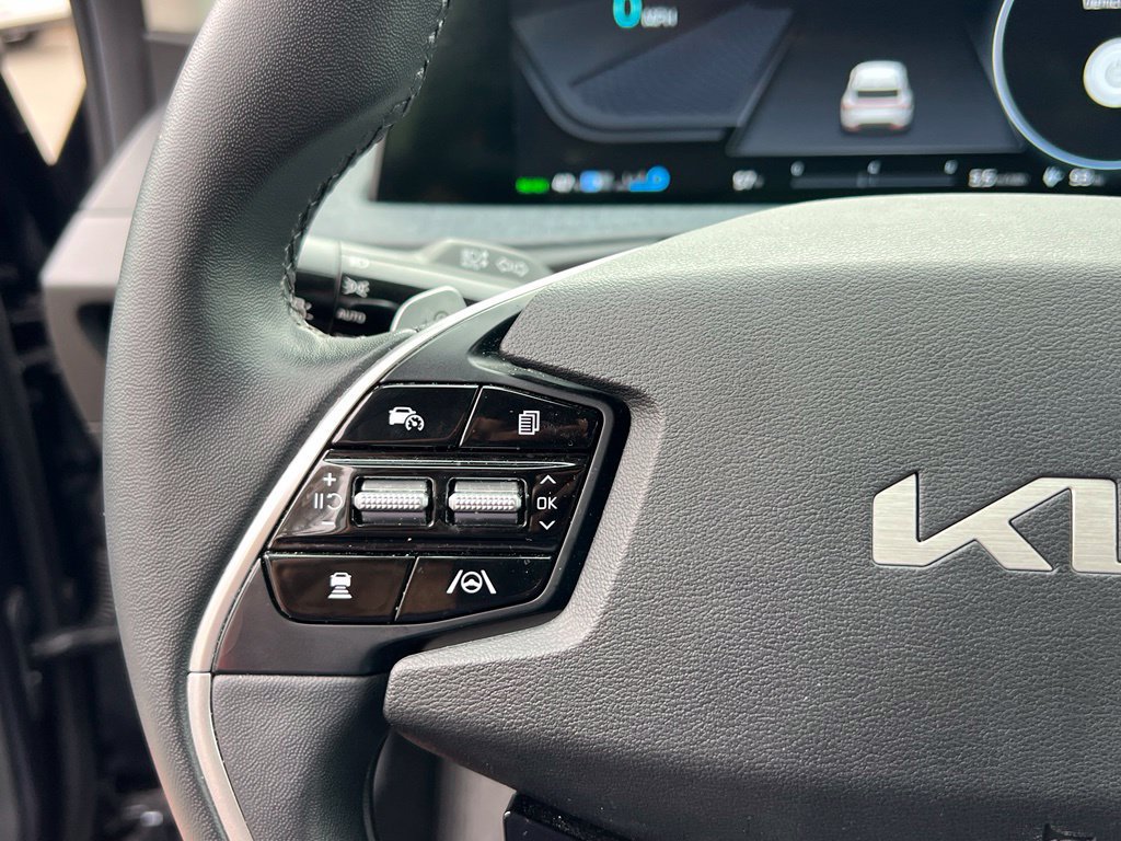Certified 2023 Kia EV6 Light RWD image 21