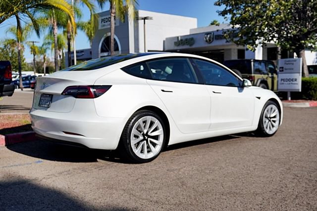 Used 2023 Tesla Model 3 Standard Range RWD image 9