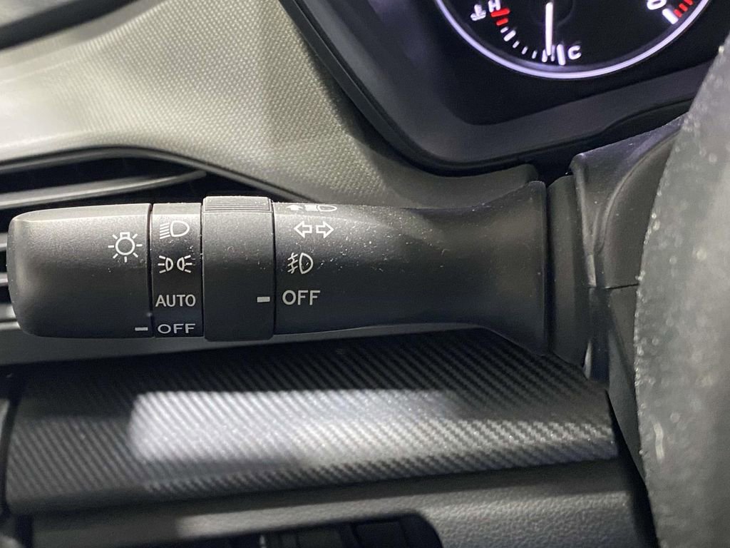 Used 2025 Subaru Crosstrek 2.5i Limited w/ Popular Package #4A image 26