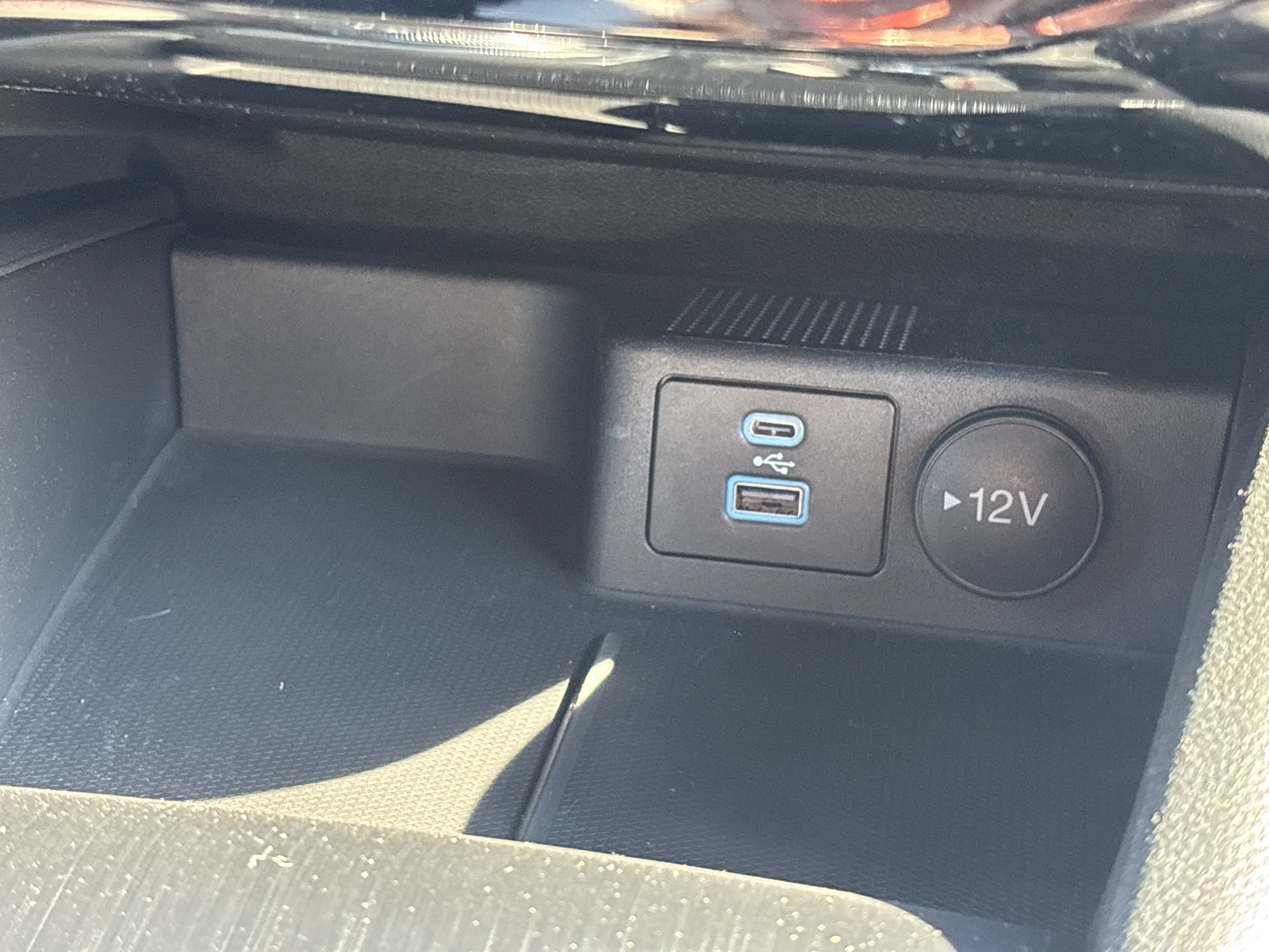 Used 2023 Ford Escape ST-Line w/ Tech Pack #1 AWD/4WD image 14