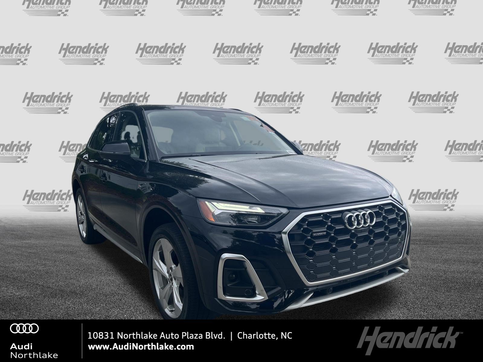 Used 2024 Audi Q5 2.0T Premium Plus w/ Premium Plus Package AWD/4WD image 1