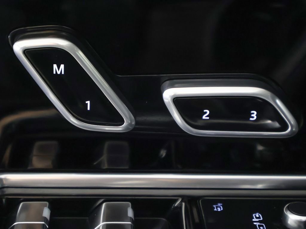 Used 2023 Land Rover Range Rover Long Wheelbase Autobiography image 42