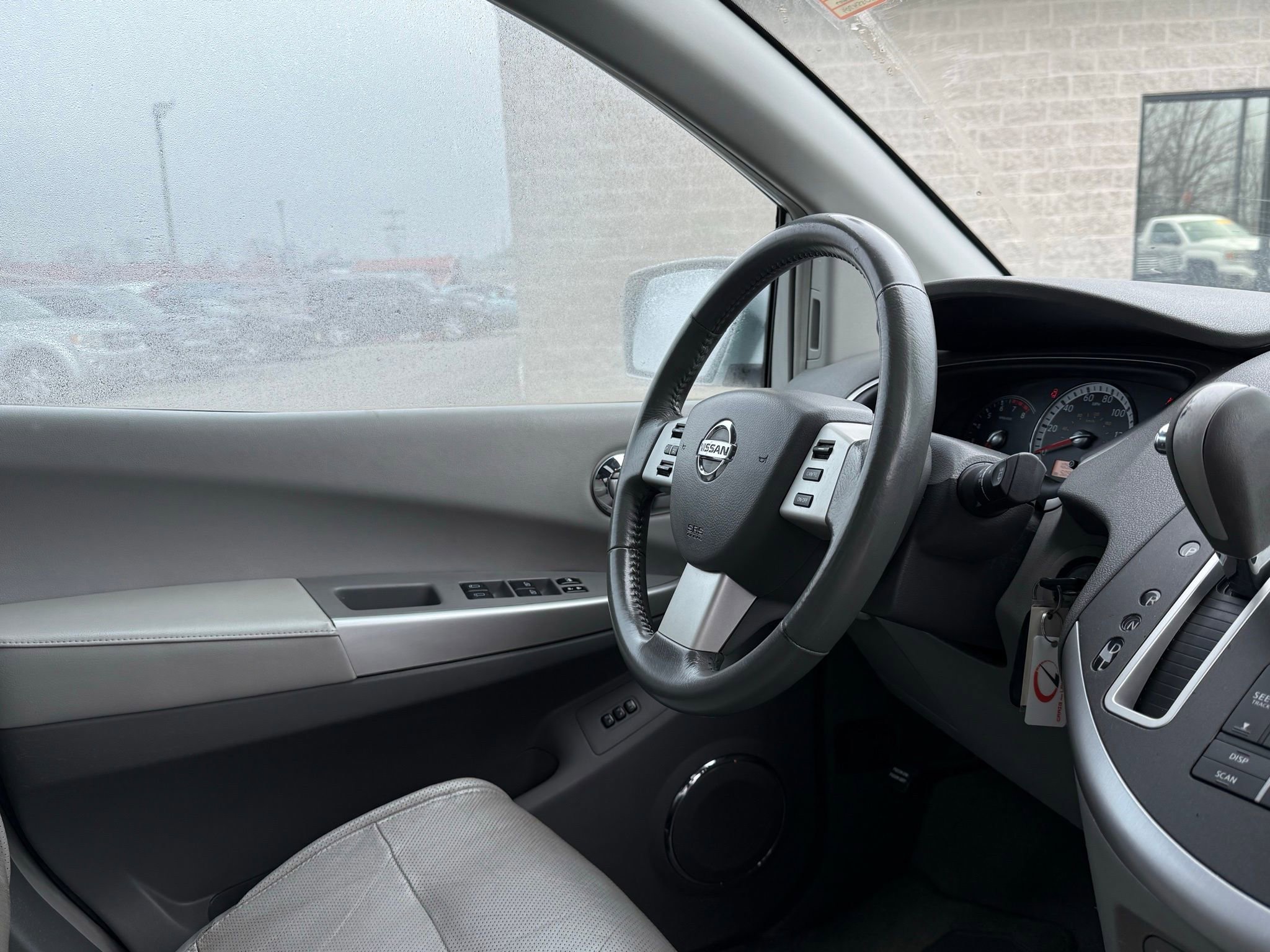 Used 2009 Nissan Quest SE w/ Seat Pkg image 29