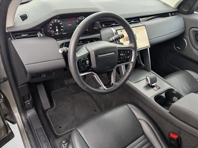 Used 2025 Land Rover Discovery Sport S image 10
