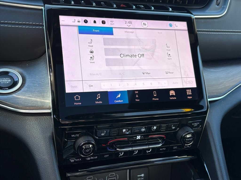 Used 2023 Jeep Grand Cherokee Overland w/ Adv Protech Group III image 11