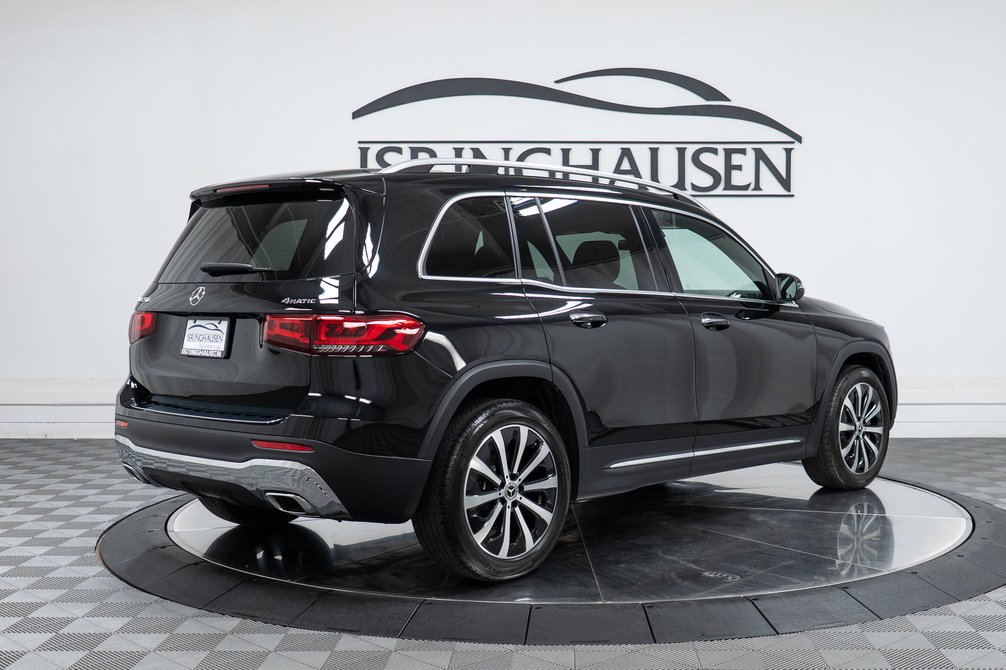 Used 2022 Mercedes-Benz GLB 250 4MATIC image 5