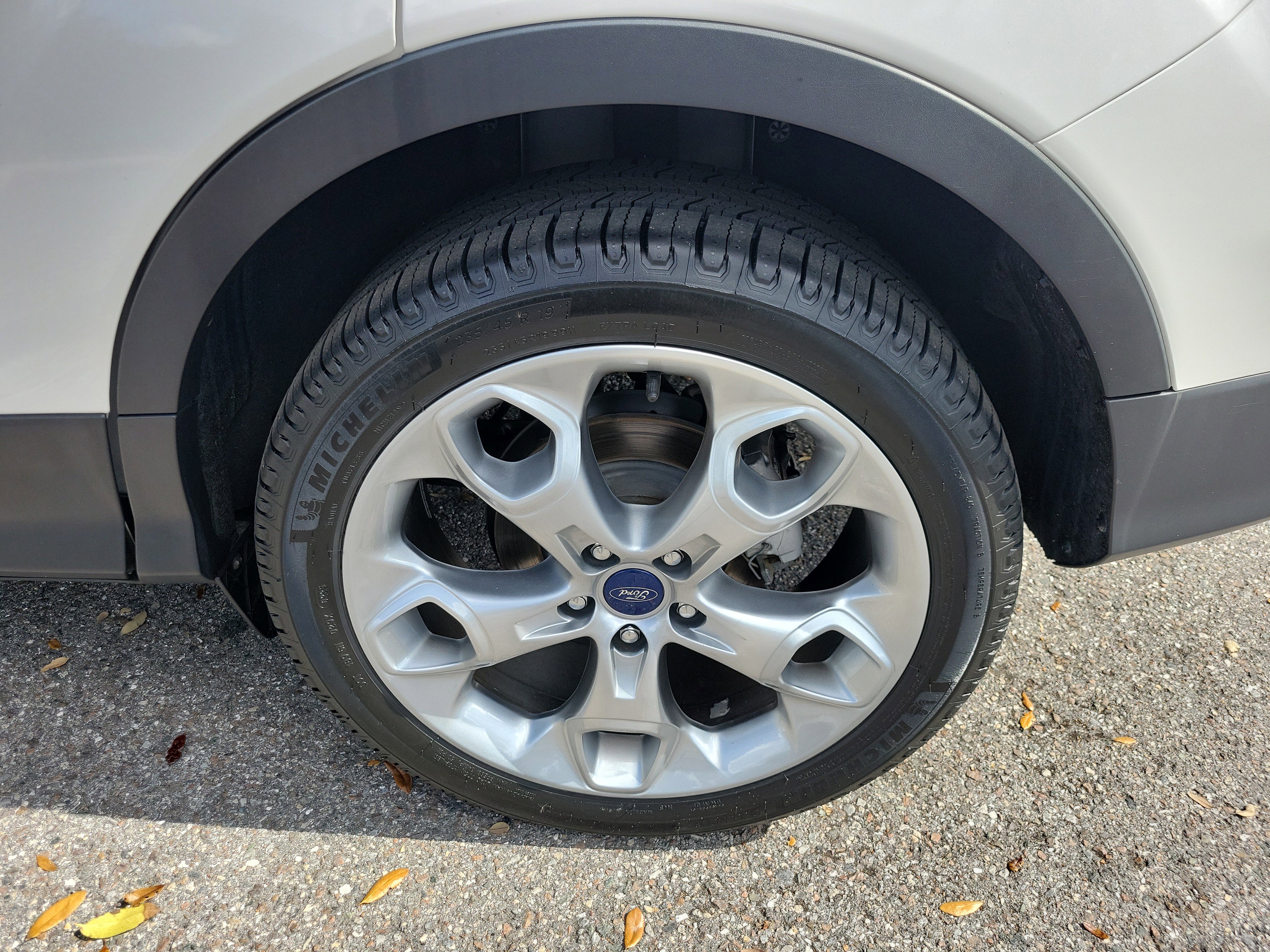 Used 2016 Ford Escape Titanium image 35