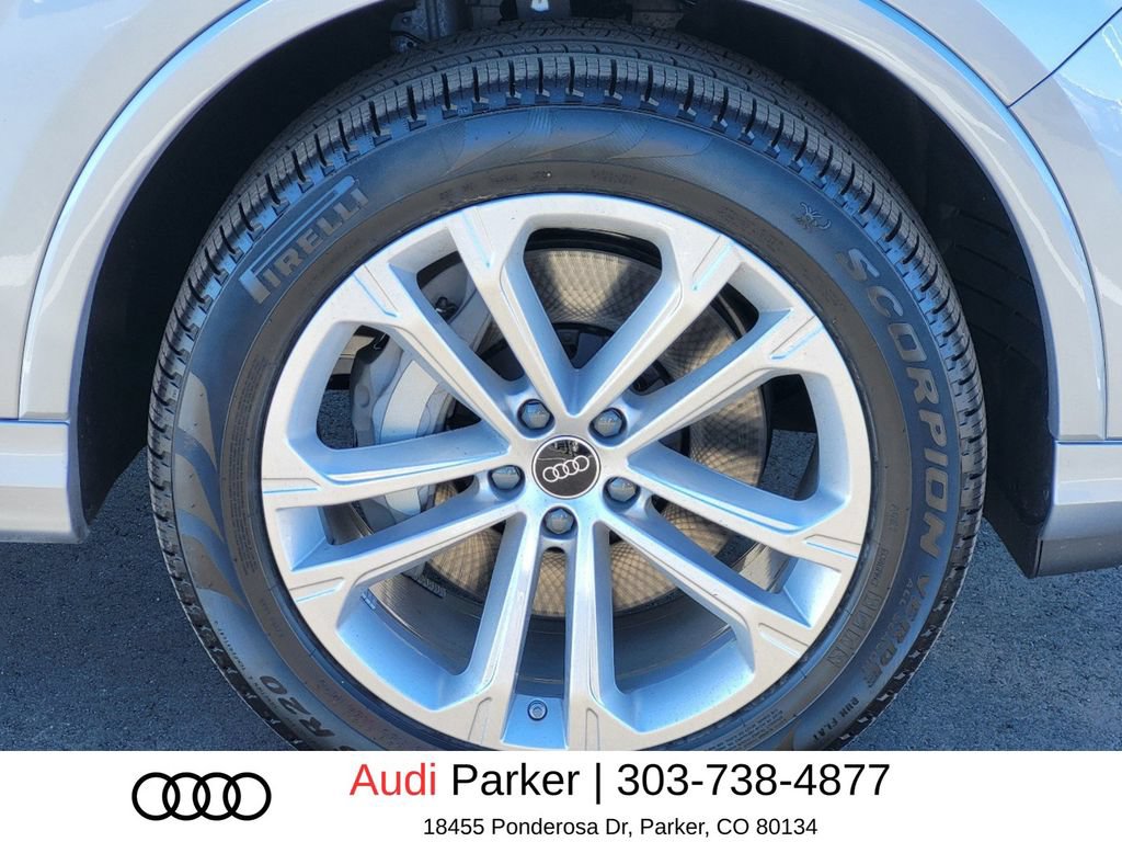 New 2025 Audi Q7 3.0T Premium AWD/4WD image 16