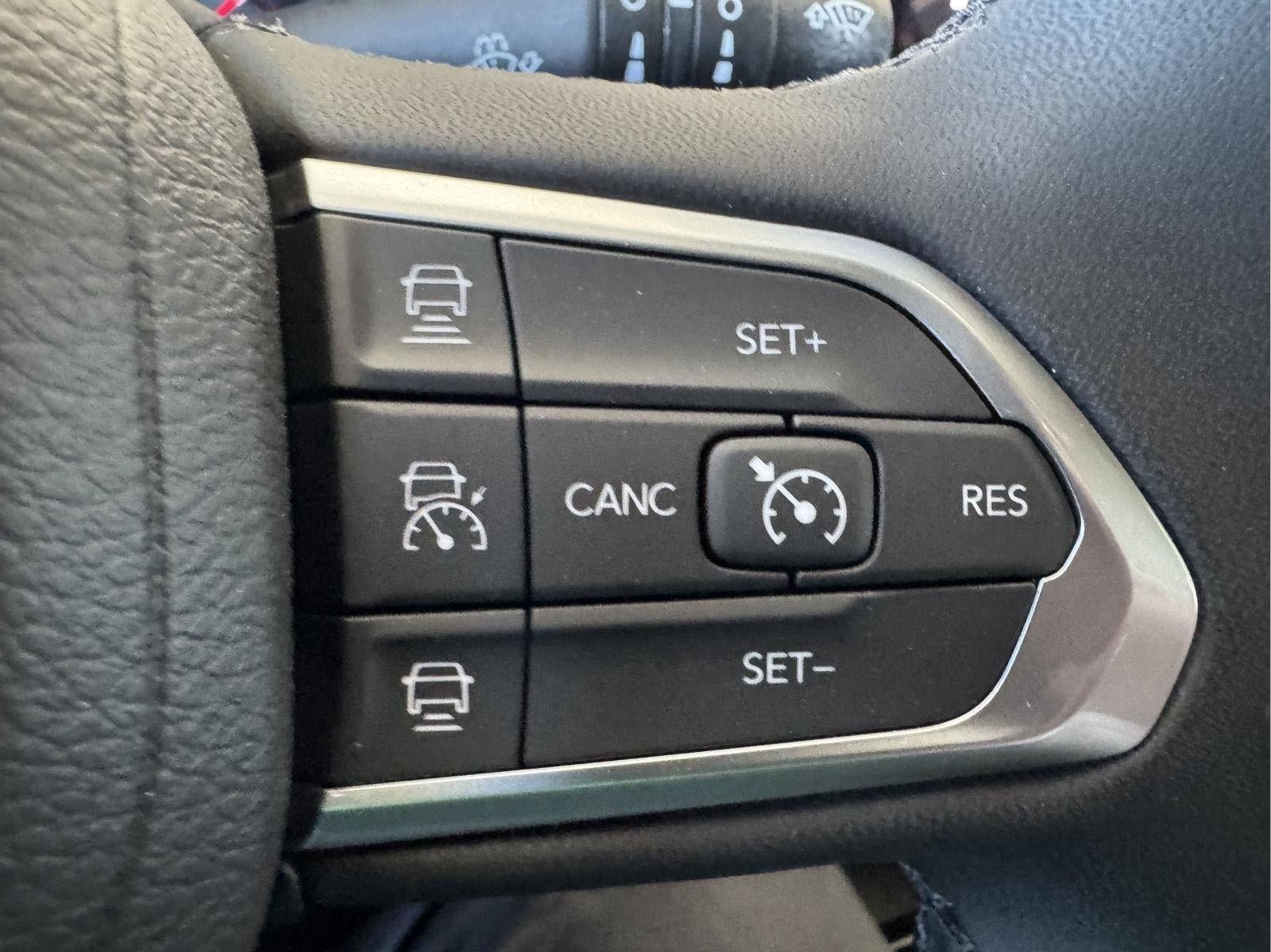 New 2026 Jeep Compass Limited AWD/4WD image 13
