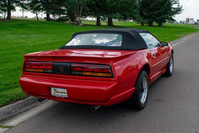 Used 1991 Pontiac Firebird Convertible image 6