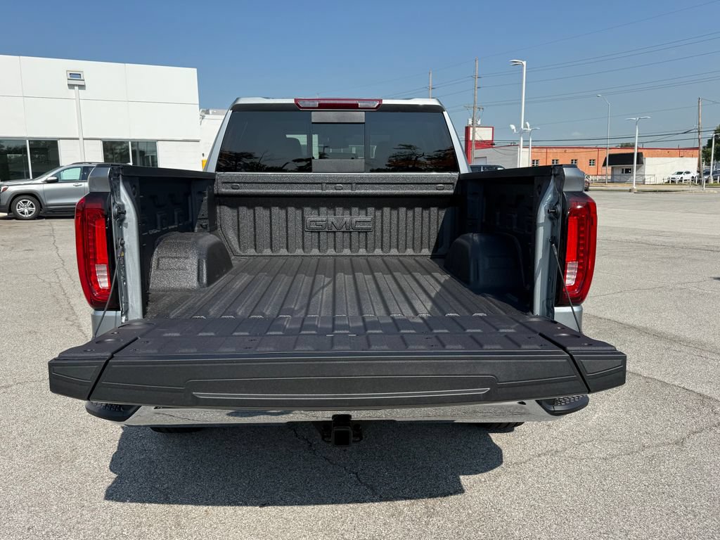 New 2026 GMC Sierra 1500 SLT w/ SLT Premium Plus Package AWD/4WD image 6