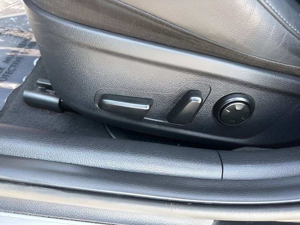 Used 2020 Kia Stinger GT1 RWD image 10