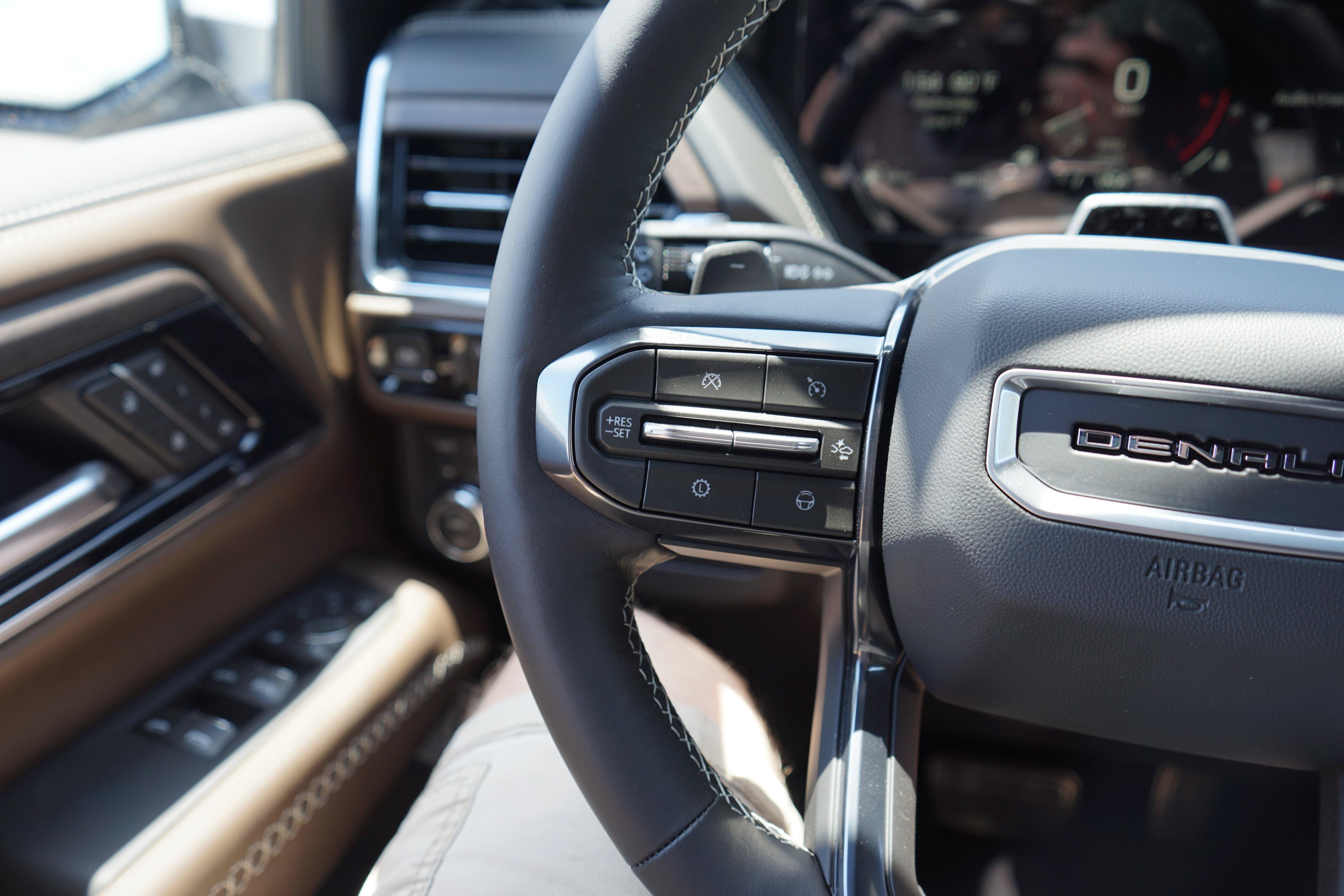 New 2026 GMC Yukon Denali Ultimate AWD/4WD image 67