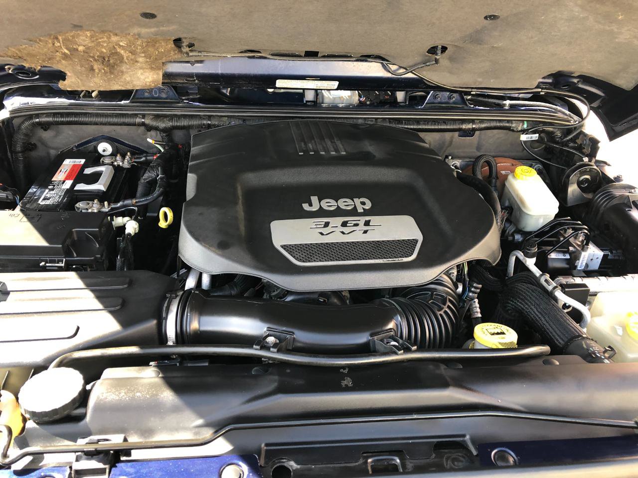 Used 2013 Jeep Wrangler Unlimited Sahara w/ Trailer Tow Group AWD/4WD image 43