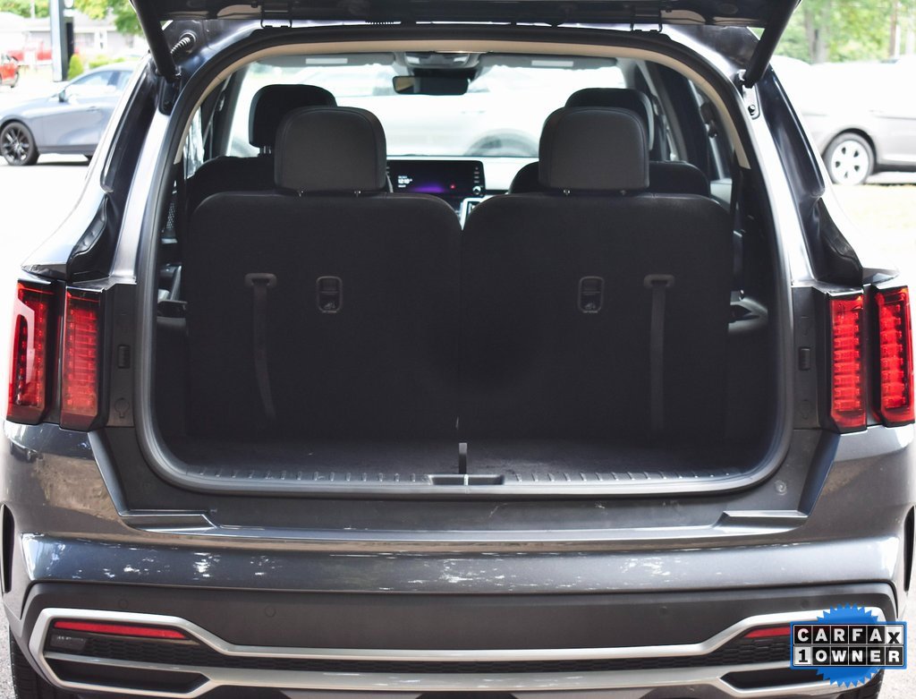 Used 2023 Kia Sorento EX image 10