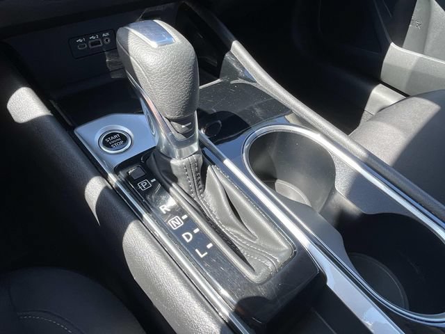 Used 2024 Nissan Altima 2.5 SV FWD image 30