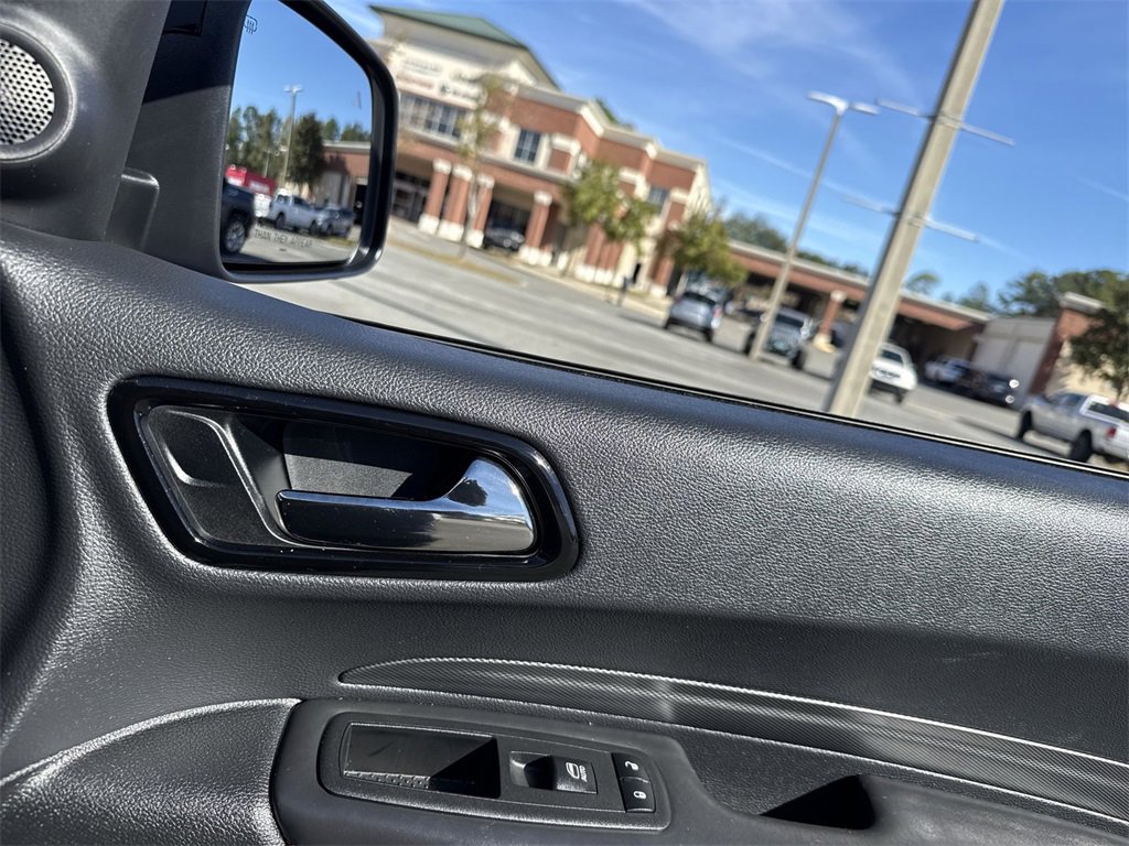 Used 2023 Dodge Durango GT image 31