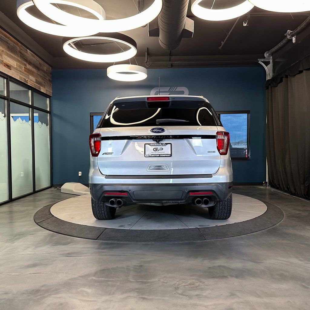 Used 2019 Ford Explorer Sport w/ Equipment Group 401A image 4
