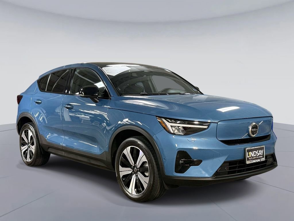 Used 2023 Volvo C40 P8 Recharge Plus w/ Climate Package AWD/4WD image 9