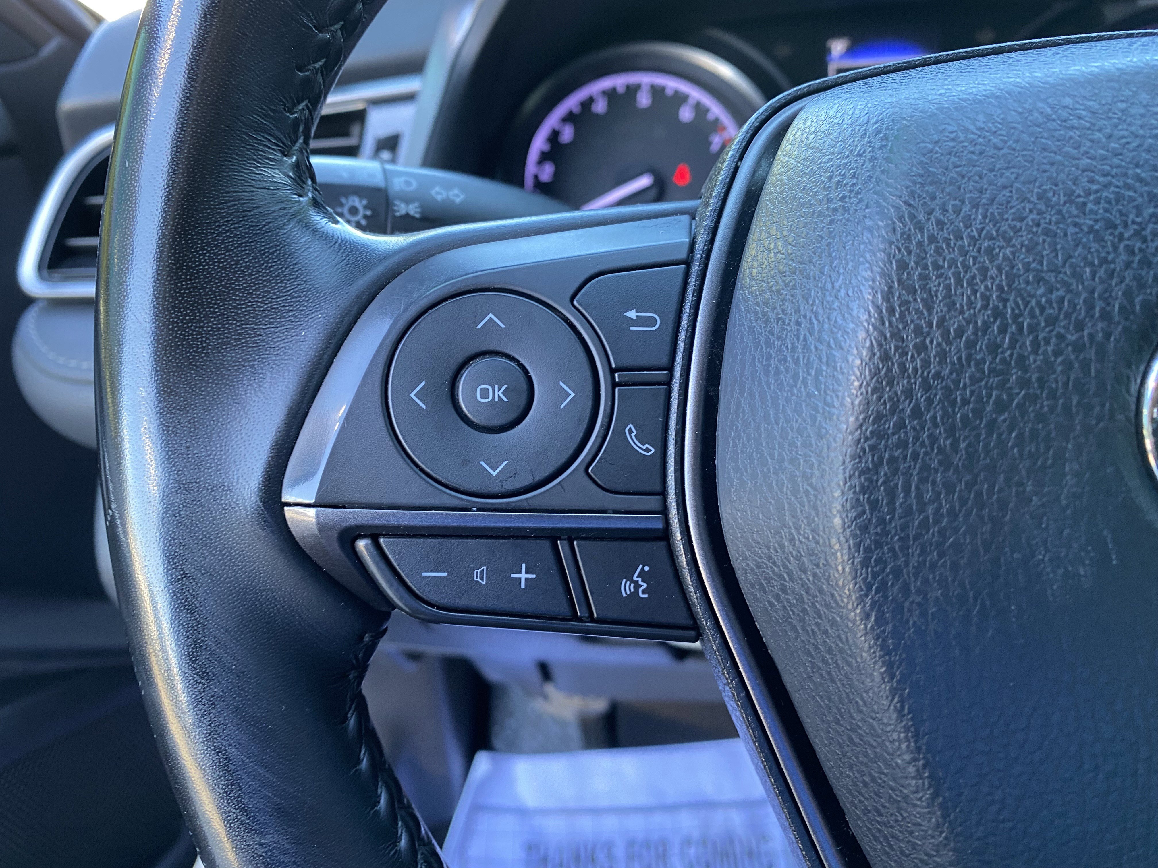 Used 2021 Toyota Camry SE FWD image 18