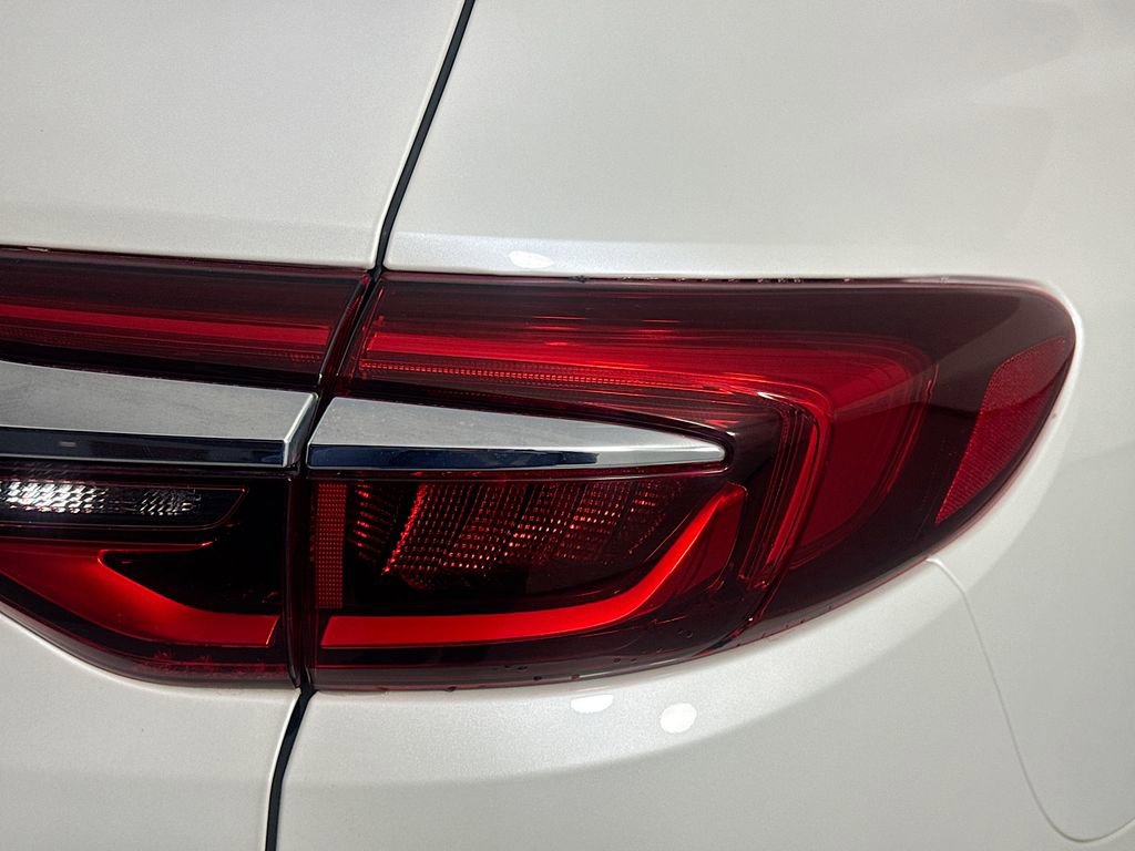 Used 2018 Buick Enclave Essence w/ Trailering Package image 33