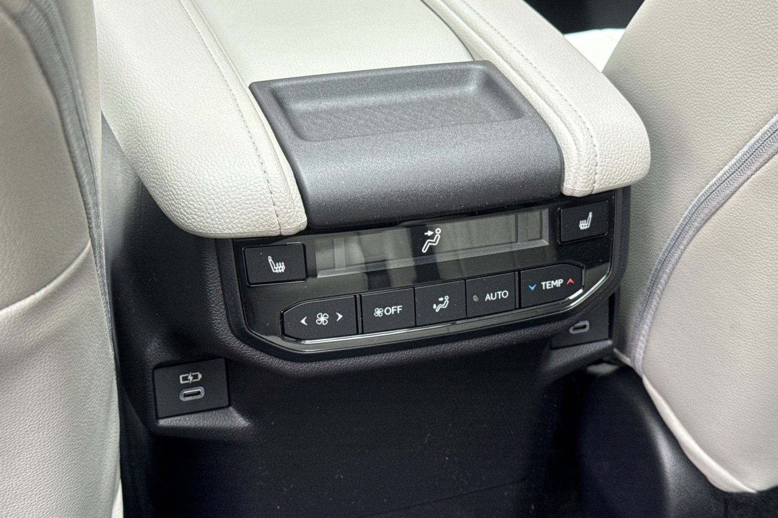 New 2026 Toyota Grand Highlander AWD Hybrid image 15