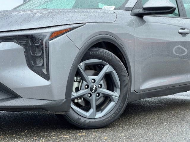 Used 2025 Kia K4 FWD image 2