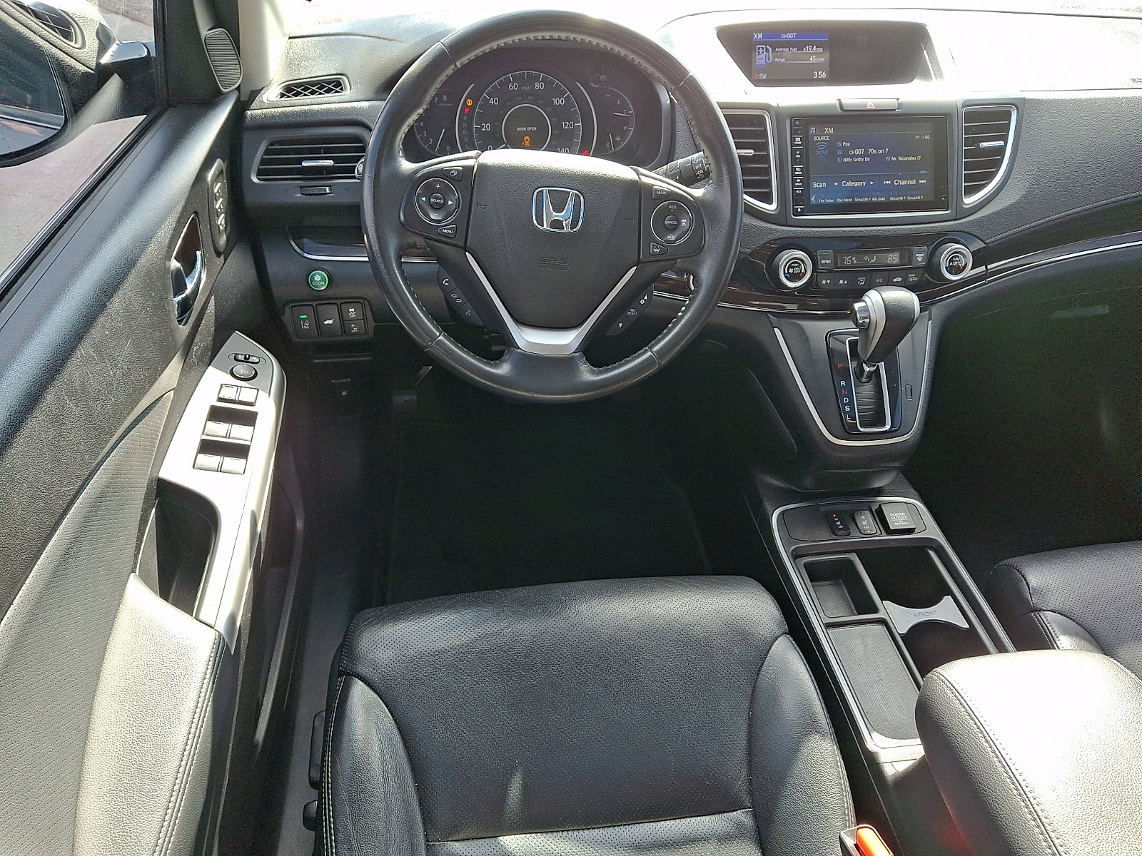 Used 2016 Honda CR-V Touring image 11