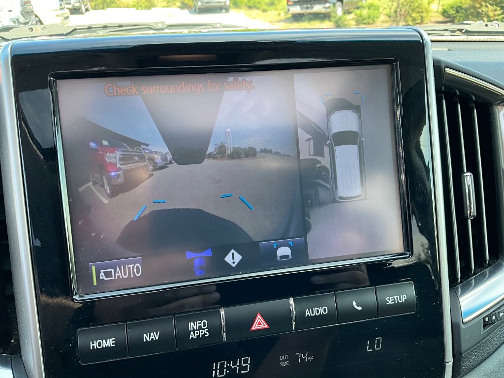 Used 2016 Toyota Land Cruiser image 60