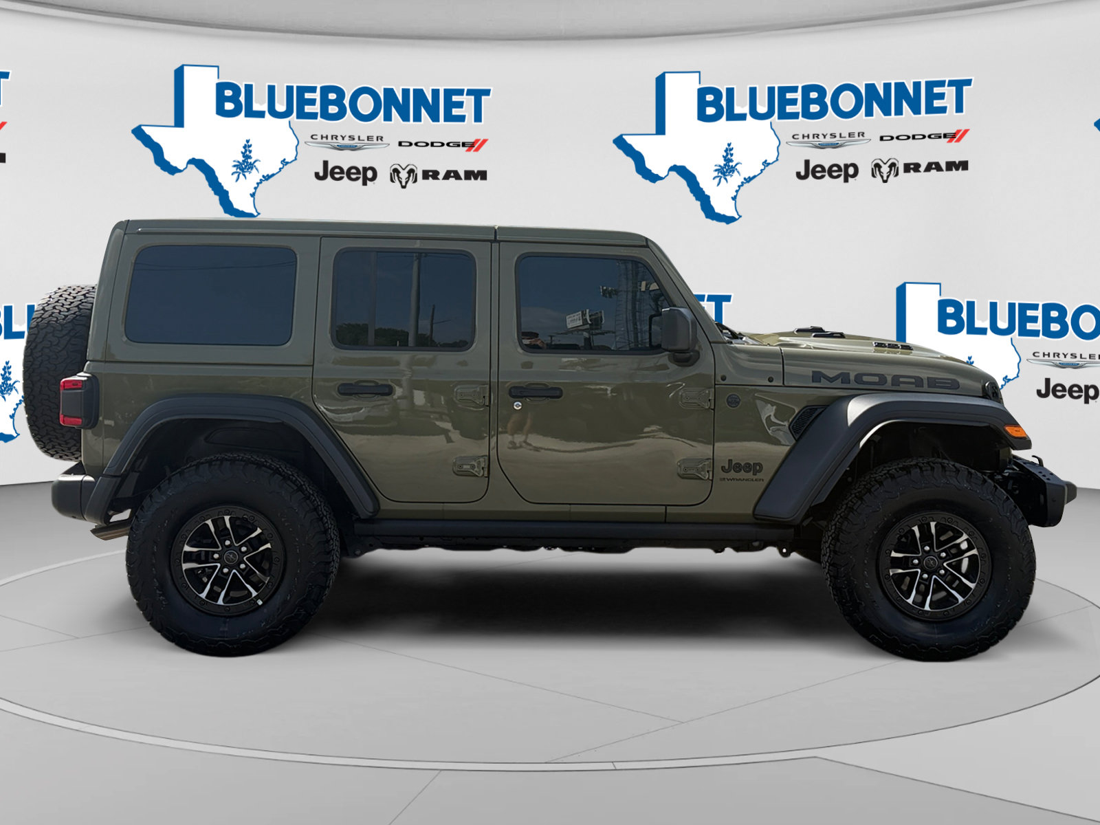Used 2026 Jeep Wrangler Unlimited Rubicon 392 w/ Quick Order Package 27X Moab AWD/4WD image 4