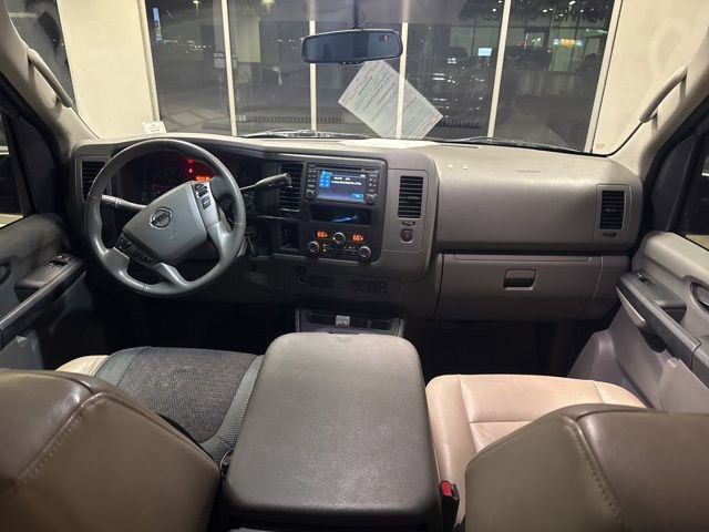 Used 2018 Nissan NV 3500 SL image 24