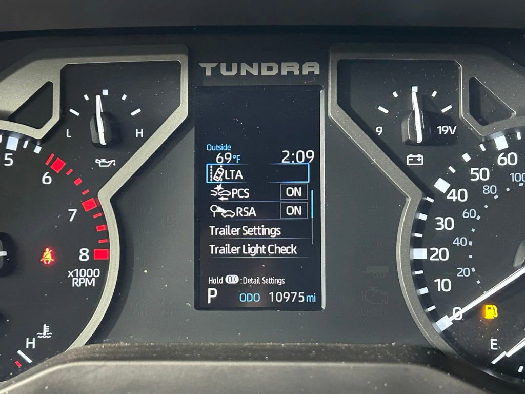 Used 2025 Toyota Tundra SR5 AWD/4WD image 24