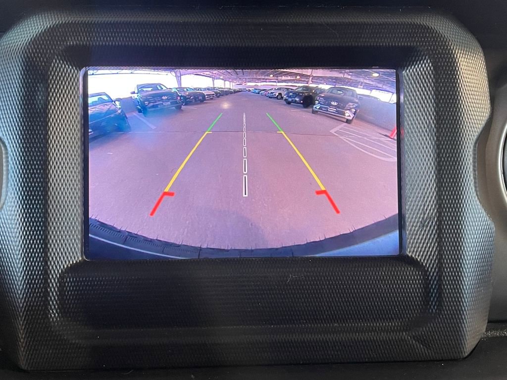 Used 2018 Jeep Wrangler Unlimited Sport S image 21