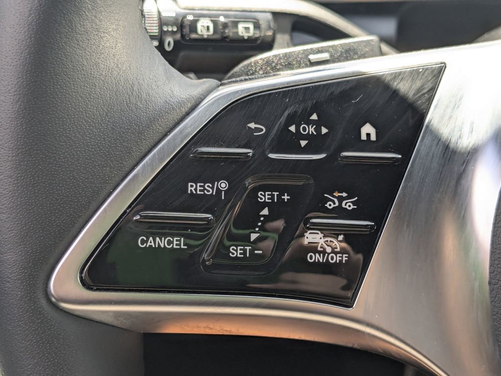 Certified 2025 Mercedes-Benz GLC 350e 4MATIC image 11