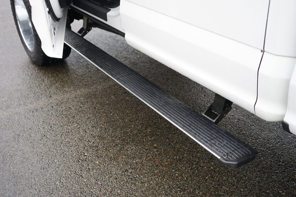 Used 2018 Ford F250 Lariat w/ Lariat Ultimate Package image 12