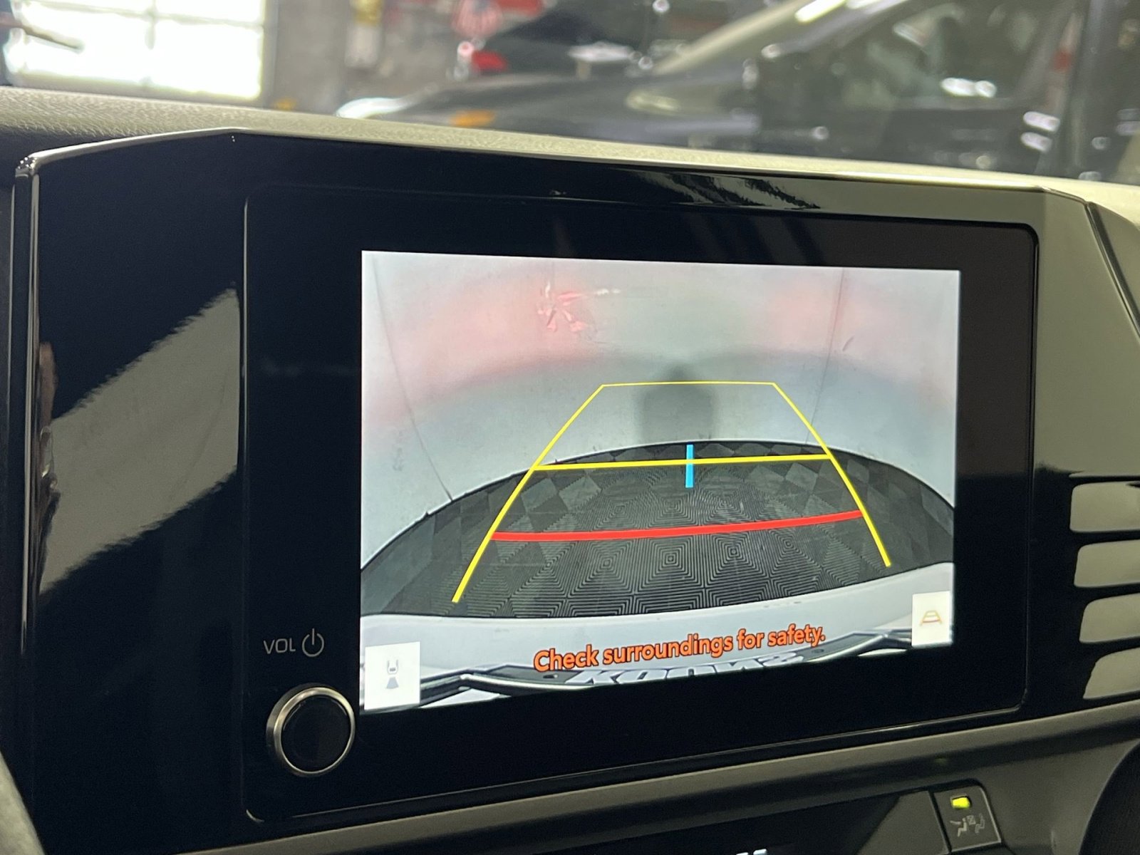 Used 2025 Toyota Camry LE image 19