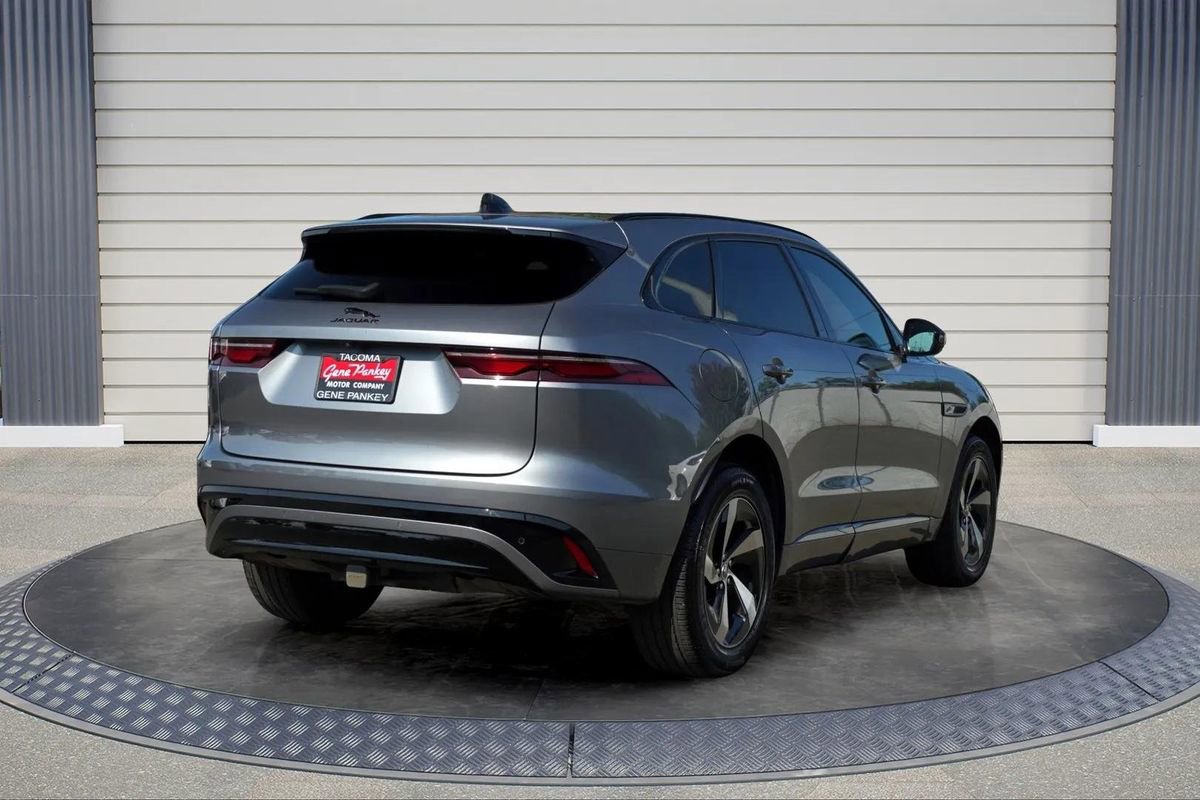 Used 2024 Jaguar F-PACE R-Dynamic S image 7