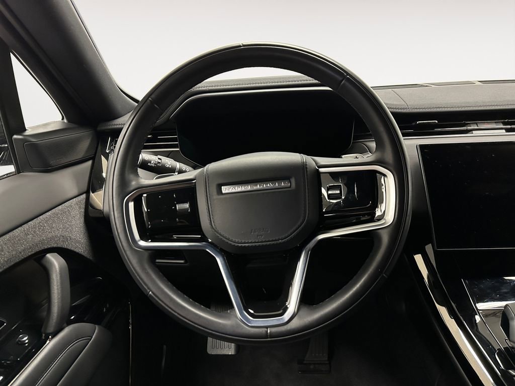 Used 2024 Land Rover Range Rover Sport SE image 9