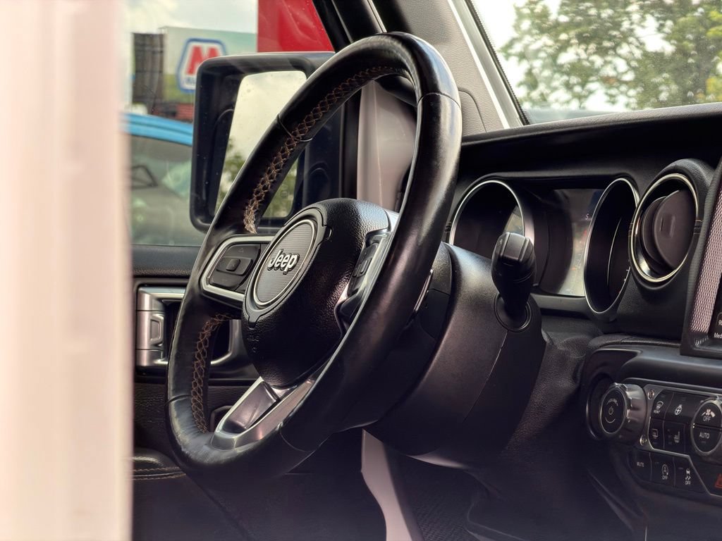 Used 2021 Jeep Gladiator Overland AWD/4WD image 35
