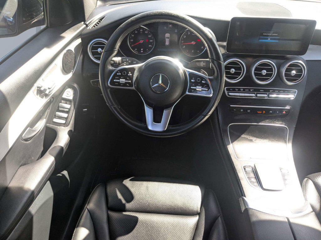 Used 2020 Mercedes-Benz GLC 300 image 21