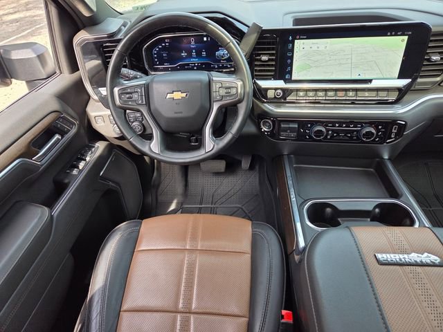 Used 2025 Chevrolet Silverado 2500 High Country w/ High Country Premium Package image 14