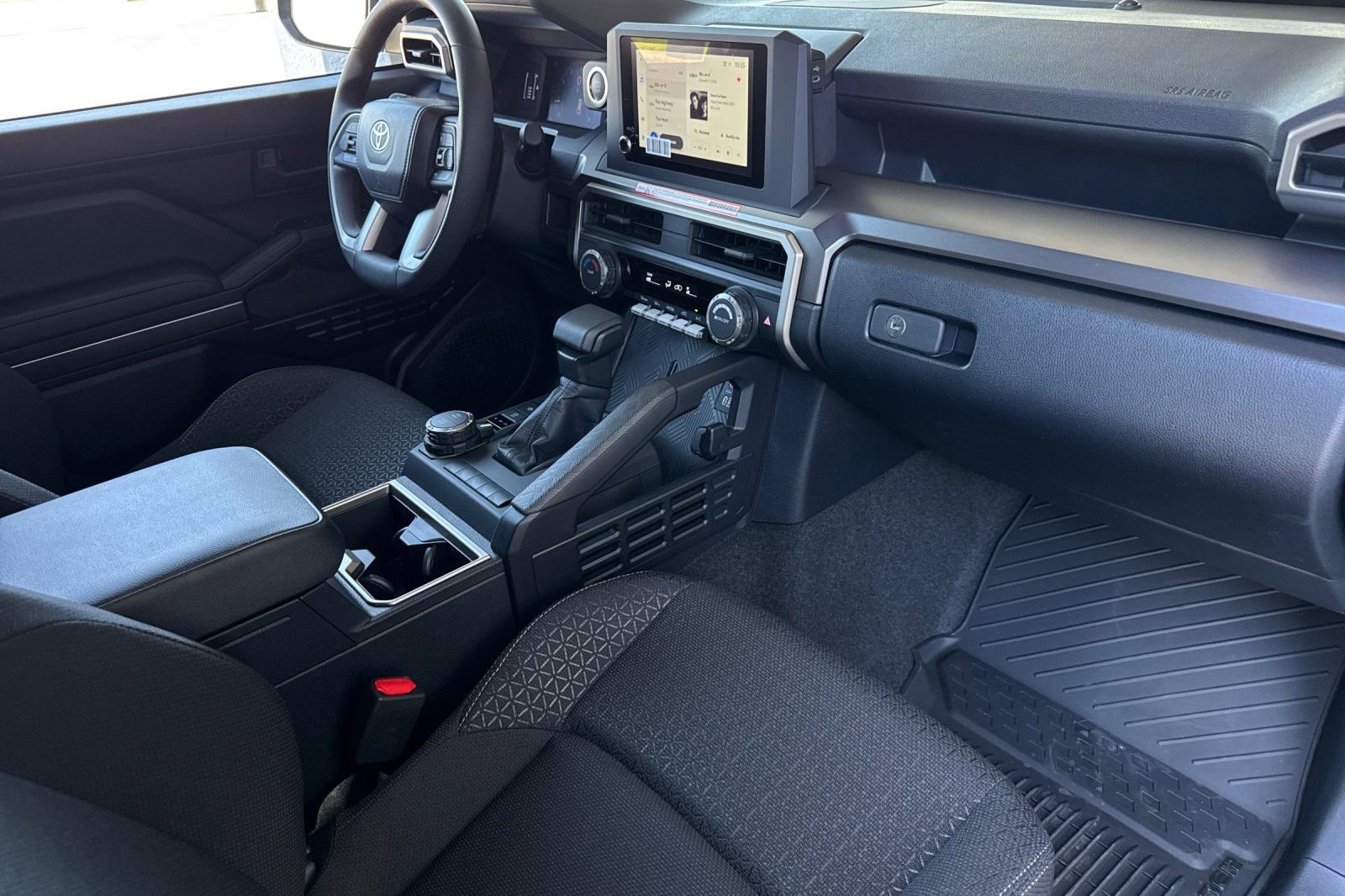 New 2026 Toyota 4Runner SR5 AWD/4WD image 18
