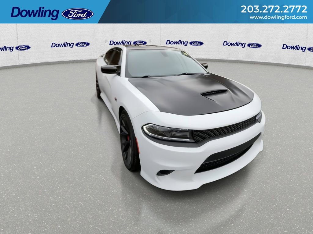 Used 2016 Dodge Charger SRT image 6