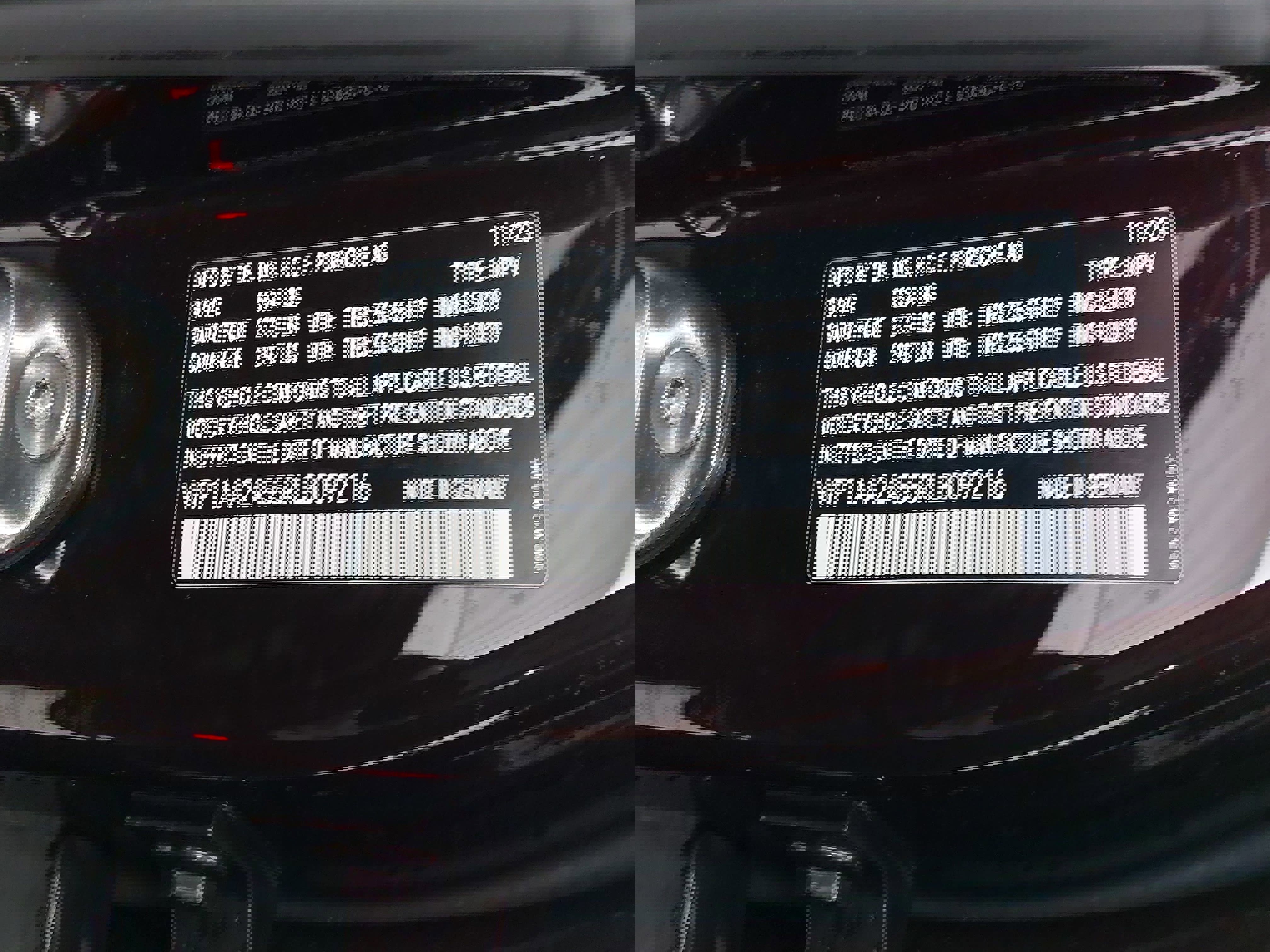 Used 2024 Porsche Macan w/ Premium Plus Package image 37