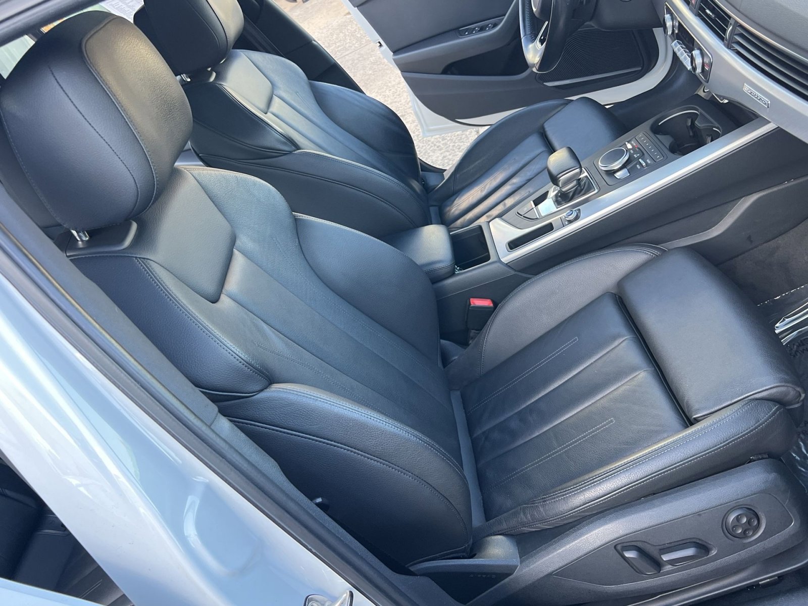 Used 2017 Audi A4 2.0T Prestige image 27