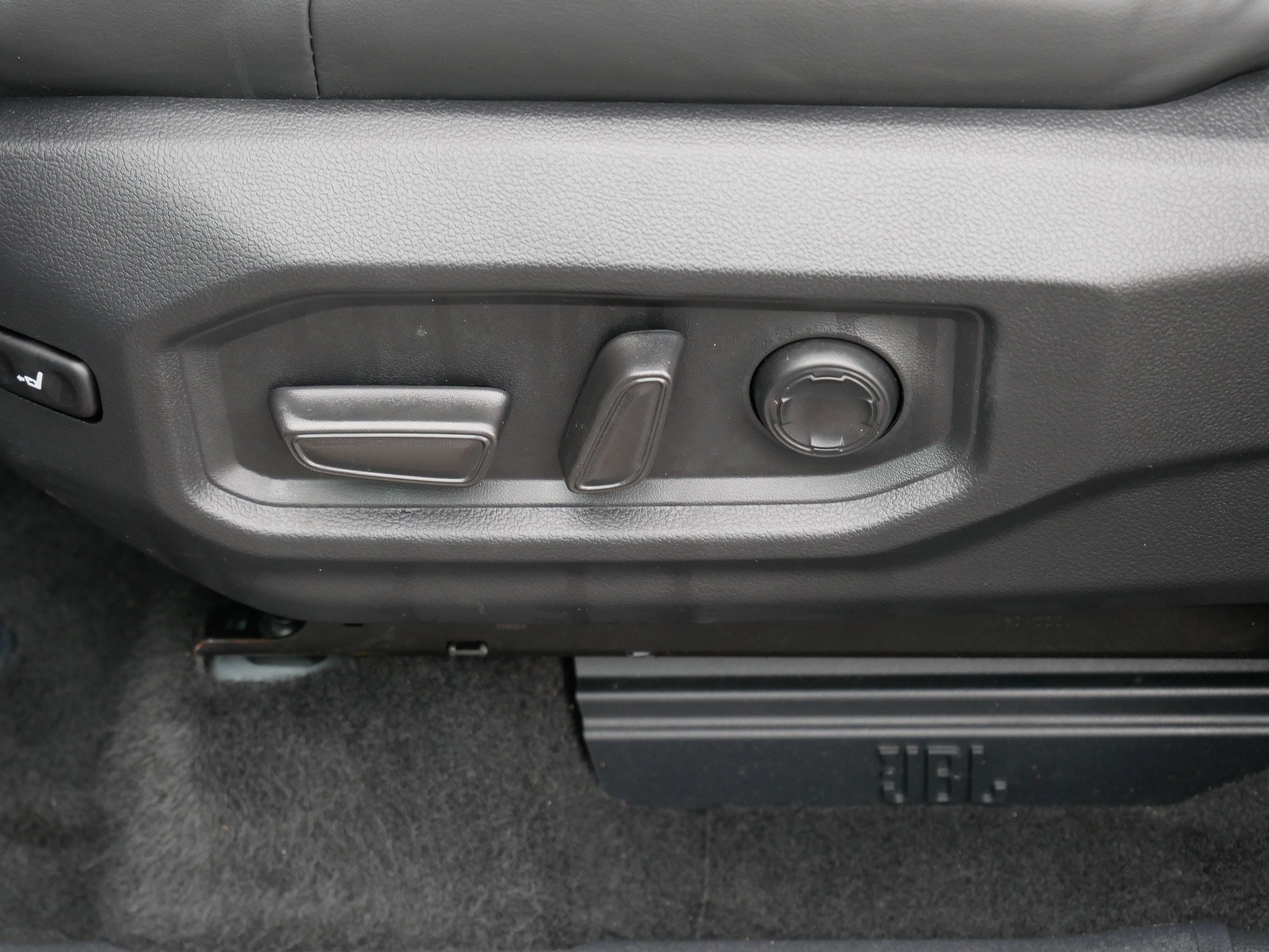 Used 2024 Toyota Tundra Platinum image 20