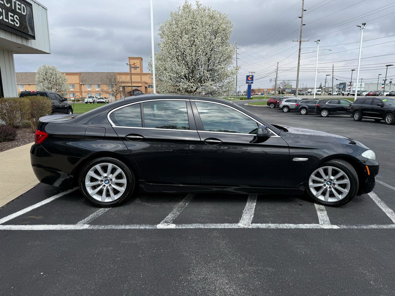 Used 2013 BMW 528i xDrive Sedan AWD/4WD image 5