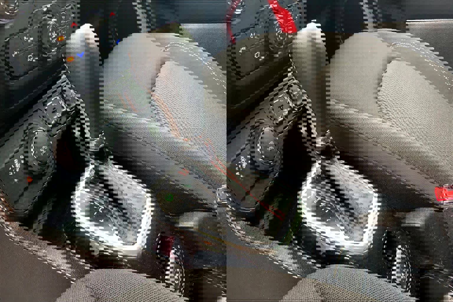 Used 2022 Jeep Renegade Latitude image 16